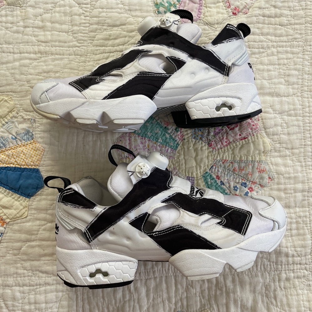 adidas x future instapump fury overbranded white black size 7 men 8.5 women